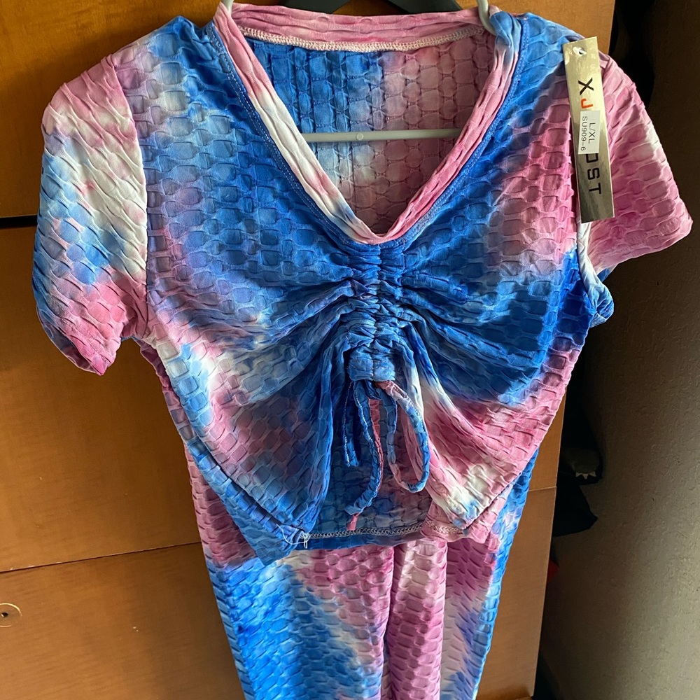 Two piece set